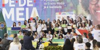 Governo Federal anuncia inclusão de 1,2 milhão de alunos no Pé-de-Meia